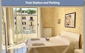 Le Ville Tivoli - Suites, Tivoli City Center!